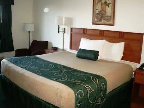 Baymont By Wyndham 3*